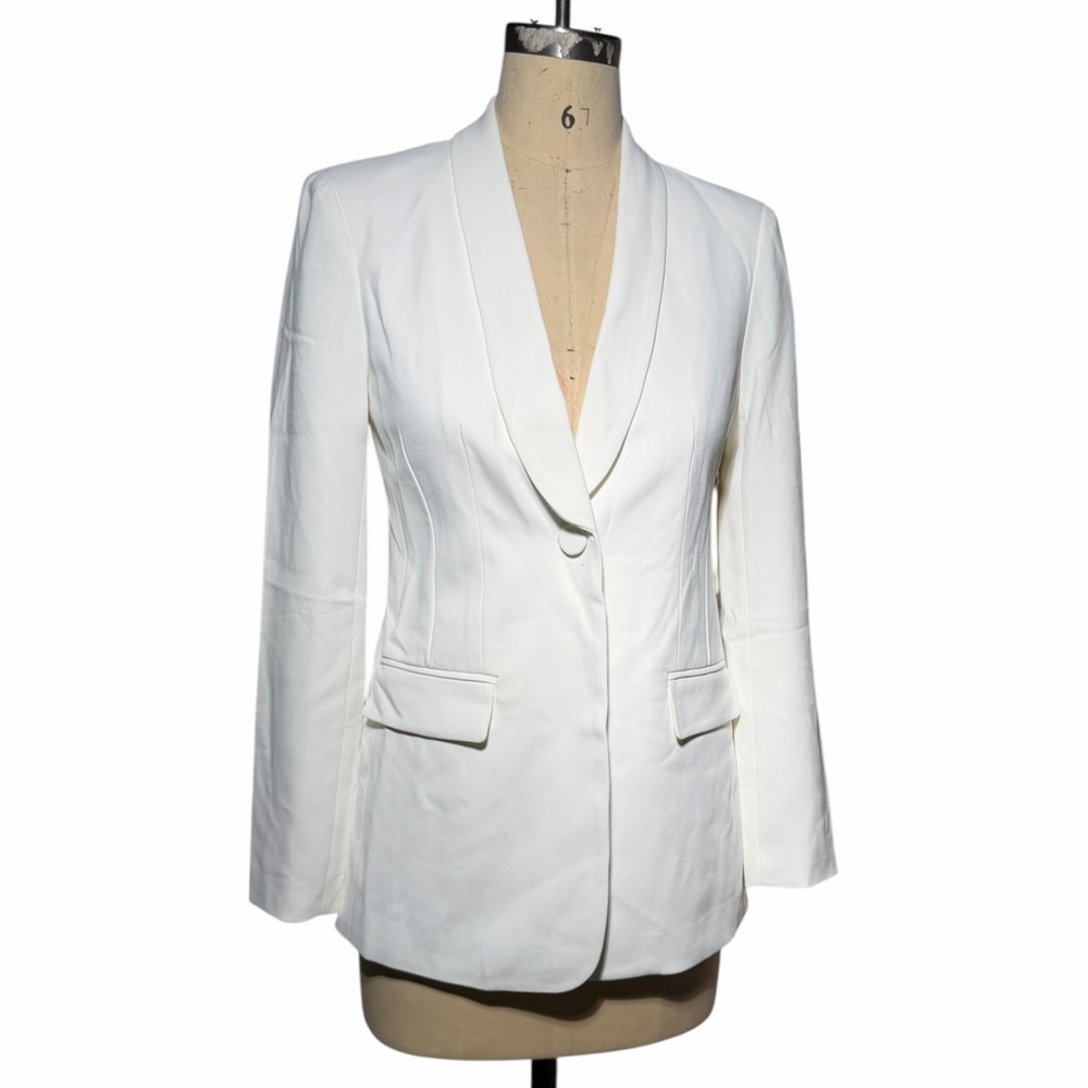 Elegant White Women's Blazer